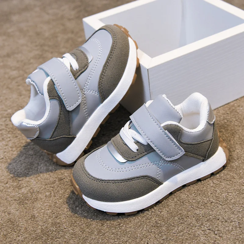 Kids Spring Autumn Soft-Soled Running Shoes Boys Girls Non-Slip Breathable Dad Sneakers Lightweight Casual Sports Shoes Children