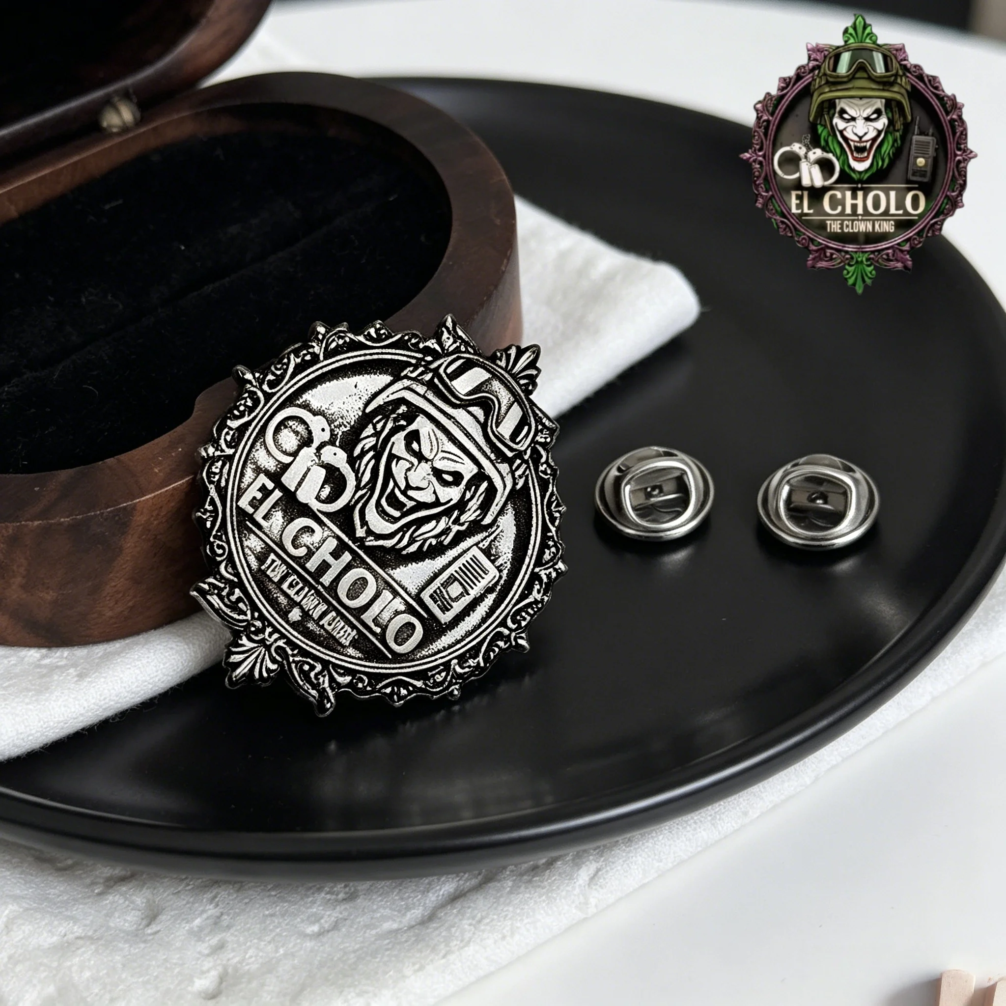 Custom Clown Logo Brooch Perso - Vintage Fashion Jacket ulasan dan harga