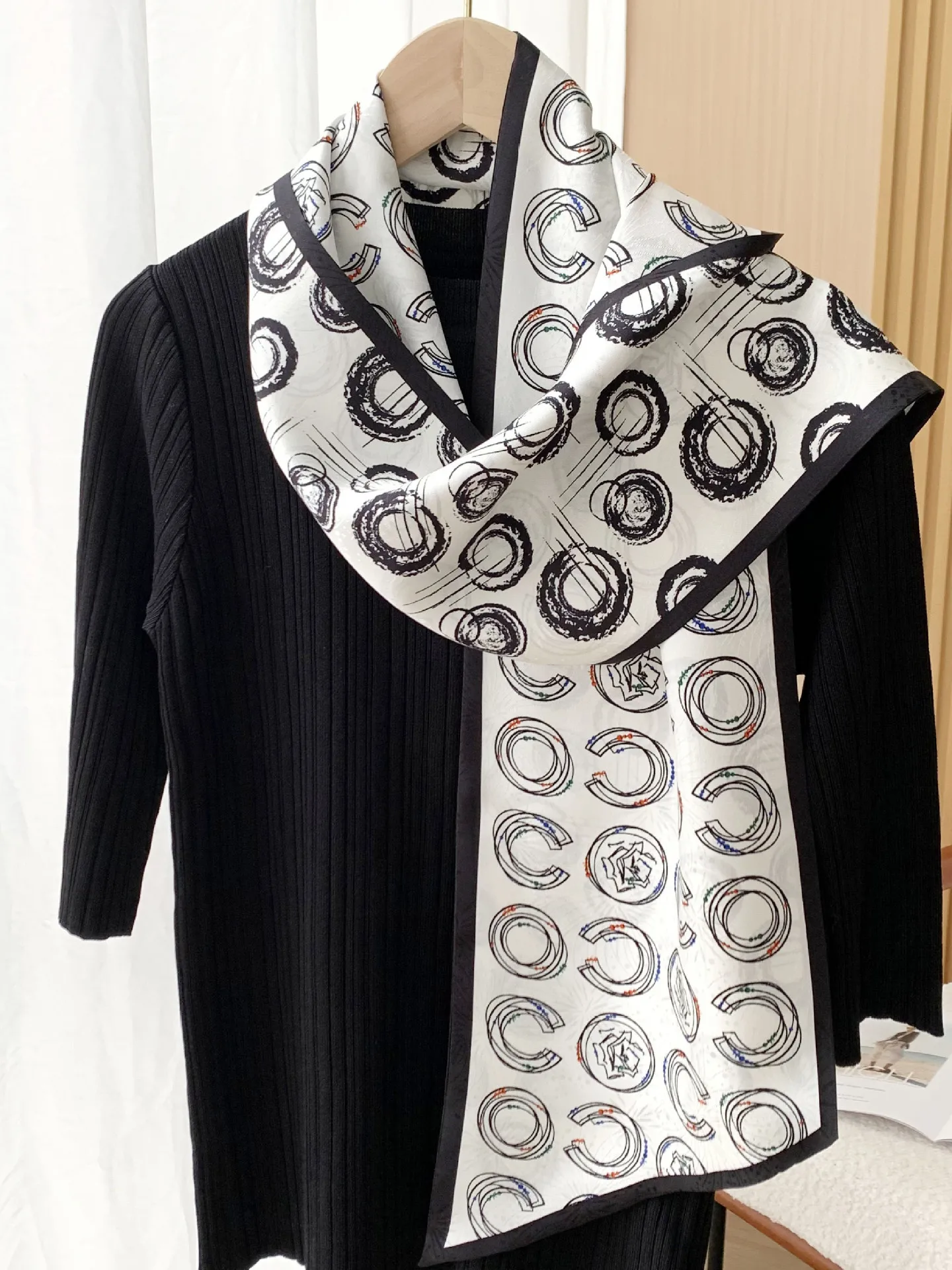 Echarpe-en-soie-elegante-et-simple-style-16-mumie-brodee-longue-et-etroite-decorative-pour-femmes-pour-l'automne-l'hiver-et-le-printemps