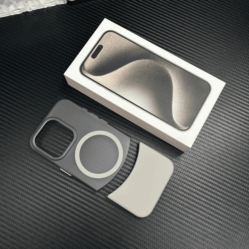 Ultrathin Frosted Hit Color 2 in 1 for MagSafe Phone Case for iPhone 16 17 15pro max 15 14 Pro 13 12 Wireless Charging Cover