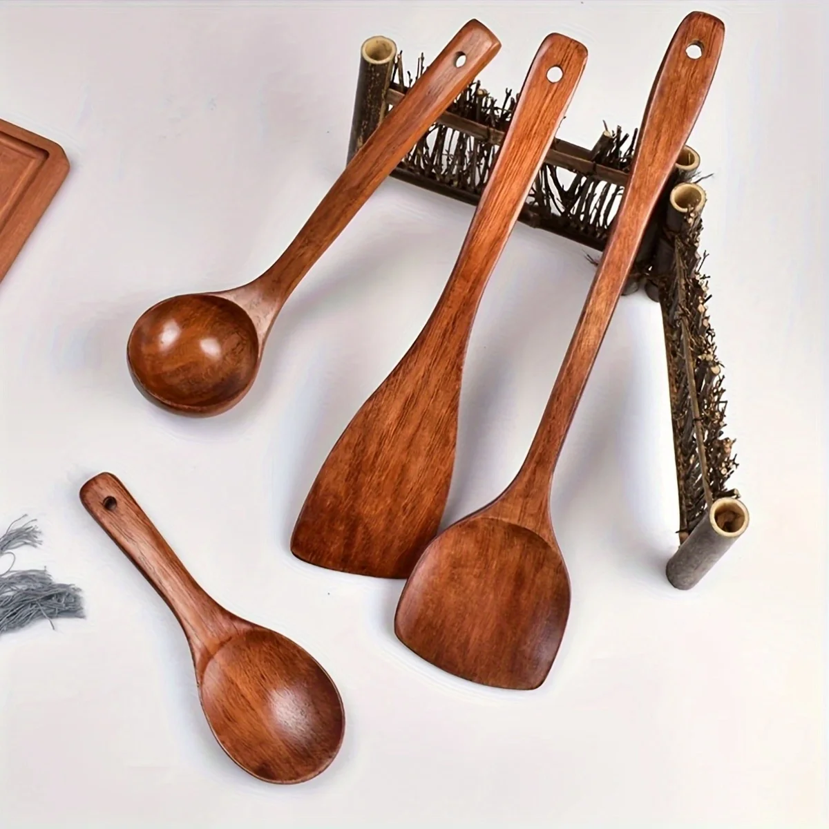 Pá de madeira, panela antiaderente, pá de cozinha doméstica especial resistente a altas temperaturas de cabo longo, pá de madeira, colher de arroz de sopa, conjunto de espátula de madeira maciça 4 peças