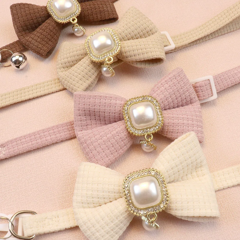 

New Waffle Pet Collar Cute Bow Bell Cat Collar Retro Pearl Pendant Dog Collar Accessories