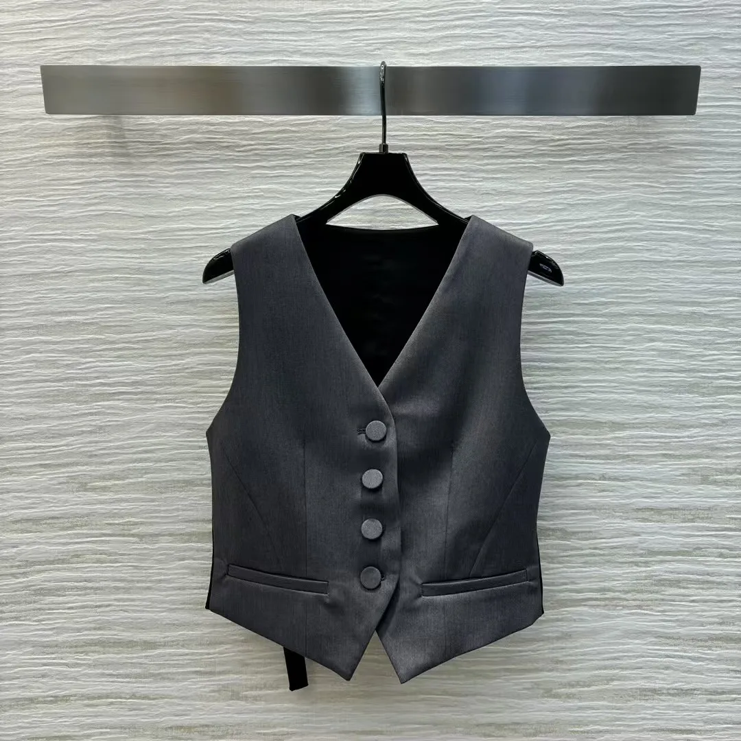 High end customized women's fashionable V-neck open button vest