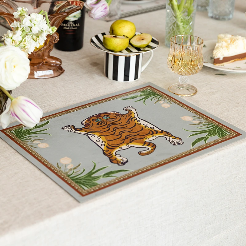 Tiger Leather Placemat Waterproof Oilproof Bowl Pad Home Diningtable Decor Cushion Hotel Western Food Insulation Pad Coaster