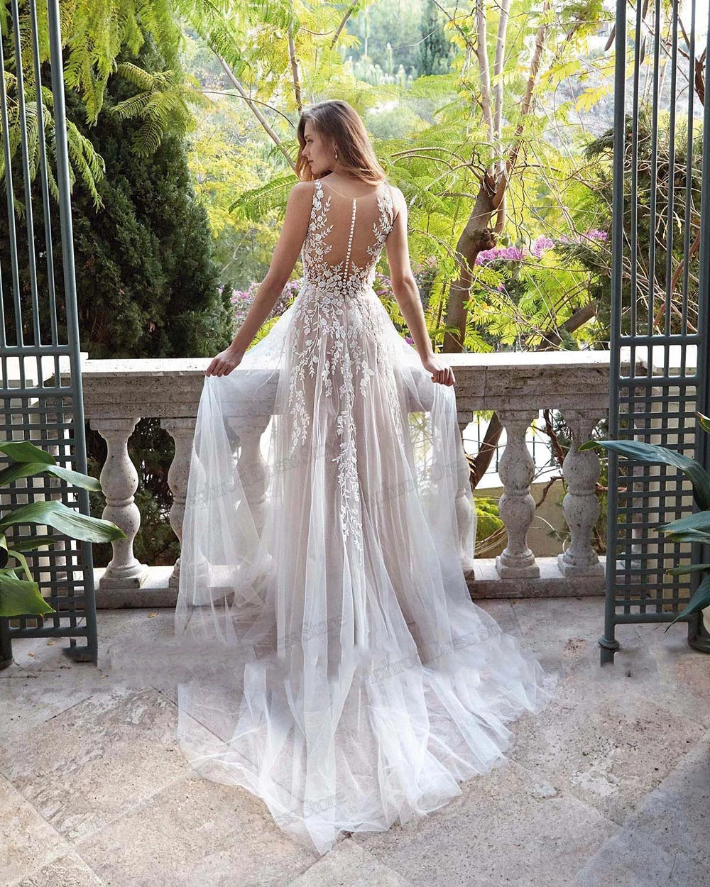 A Linha De Tule Vestidos De Noiva Em Camadas, Vestidos De Casamento Elegantes, Sexy Backless Ilusão Robes, Tule Glamoroso, Apliques De Renda