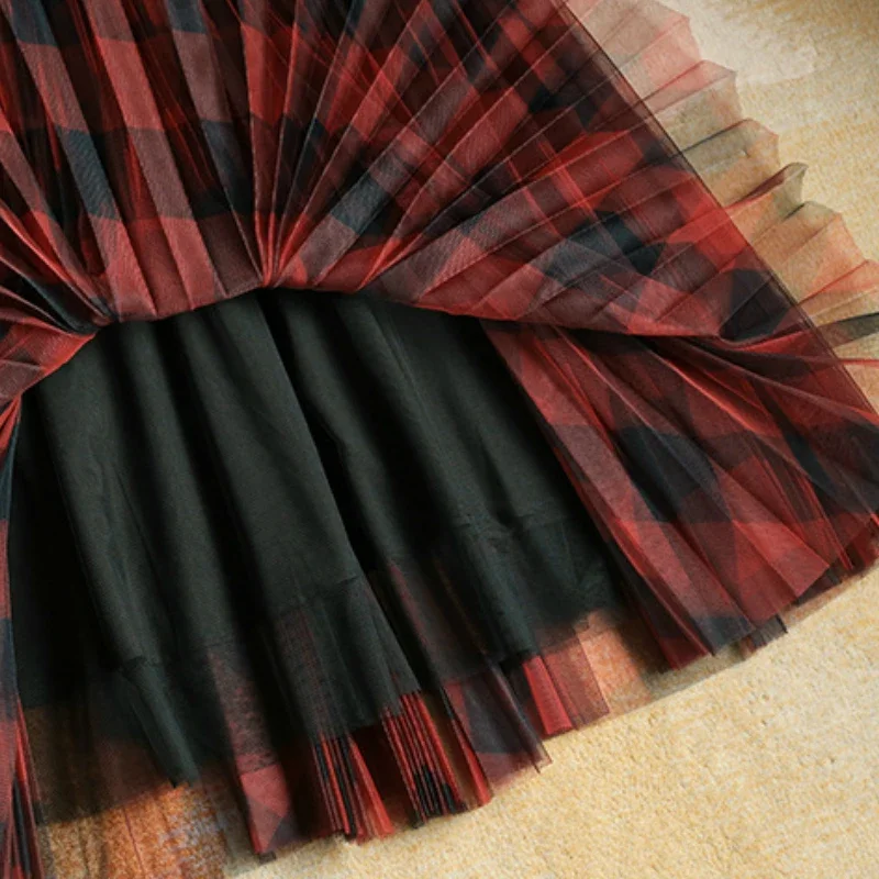 Winter Vintage Plaid Pleated Maxi Long Tulle Skirts Elegant Red Green Check Tartan A-line Ankle Long Mesh Skirts