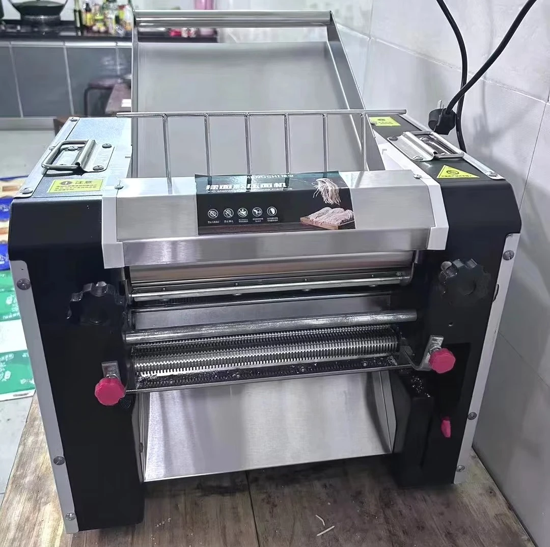 CHKJ-2025NEWHigh-Power 2200 W Commerciële Desktop Noodle Persmachine Model 300 Deeg Kneden Cutter Pasta Ramen Making Machine