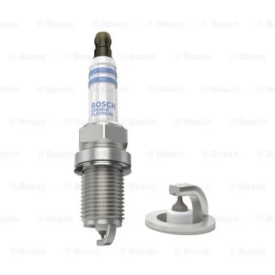 

Original BOSCH 1/4/6 pc FR6KPP33+ 0242240650 Spark Plug for AUDI A4B5 A6C5 SAAB 900 SUBARU FORESTER IMPREZA LEGACY 3 22401 AA510
