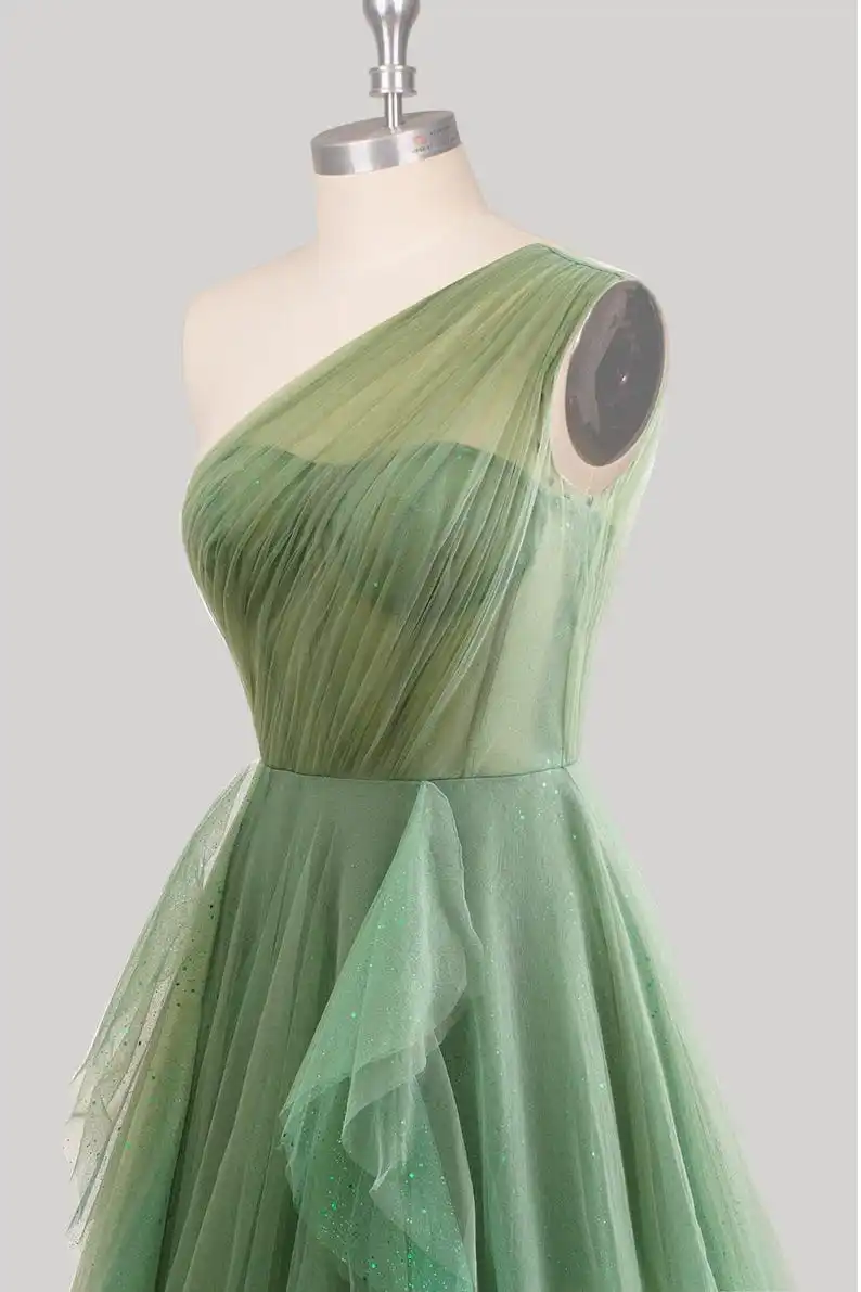 Maßgeschneidertes glitzerndes, marineblaues langes Ballkleid aus Tüll mit einer Schulter, elegantes Party-Abendkleid für Damen