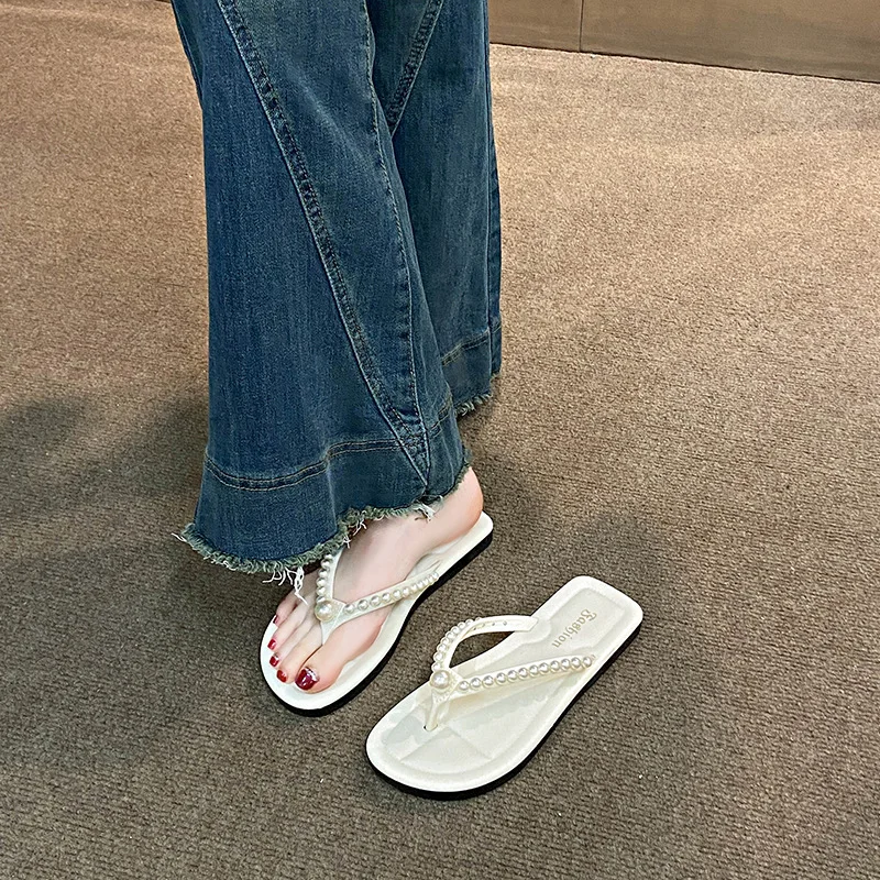 Fashion Pearls Decor Flip Flops for Women Summer Clip Toe Flat Slippers Woman Comfortable Non Slip Outdoor Leisure Beach Slipper