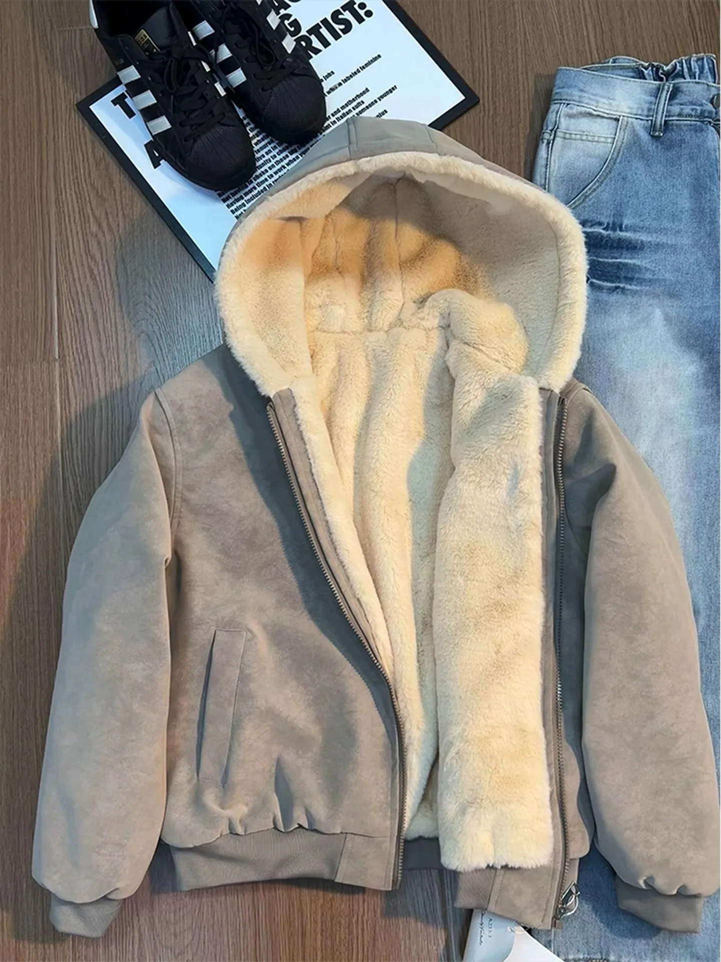 

Cleanfit Men's Thiened Fce Lined eepskin Velvet Cotton Jaet Zipper Closure Hooded Casual Outerwear for Winter