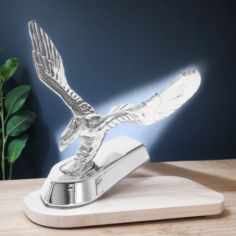 

1pc Front Fender Decor Zinc Alloy 3D Eagle Badge Chrome Motorcycle Ornament For Universal Motorbike Hood Automotive Hood