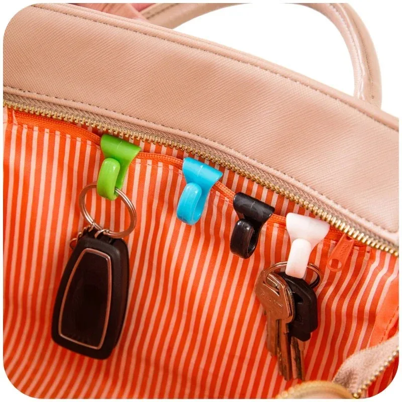 2PCS Colorful mini built-in bag clip to prevent lost key hook rack store clip, used in a variety of types of bags Bag organizer