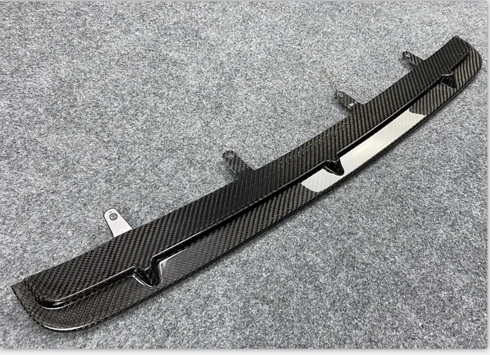 High quality MP style dry Carbon Fiber and carbon corners F90 M5 Front Bumper Lip for BMW F90 M5