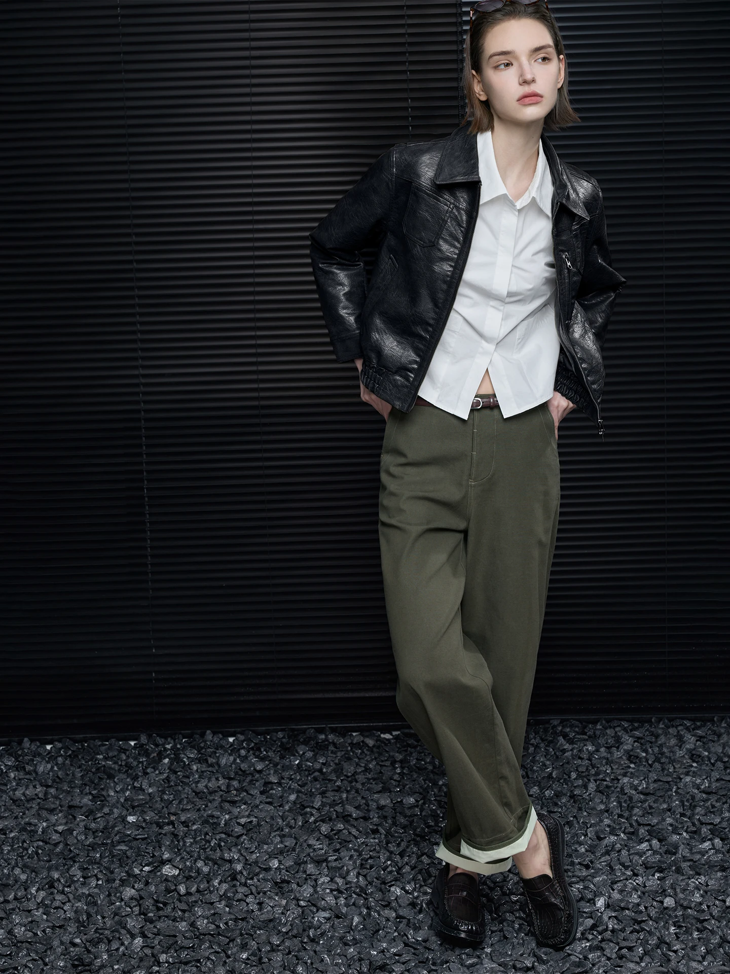 

Cool ort Bla Leather Jaet Women's 2026 Spring New Sle Street Faion Stand Fit PU Leather Zipper Closure Coat