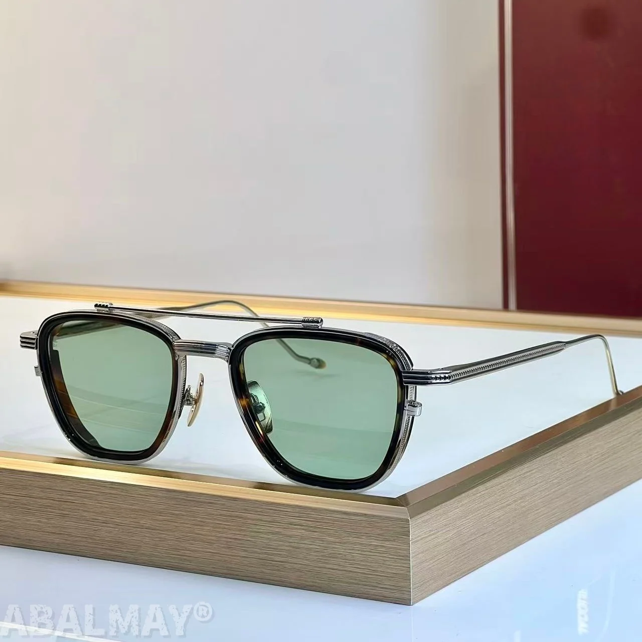 

1992 50-22 Top Quality Mens Sunglasses for Women Classic Punk Luxury Acetate Titanium UV400 Designer Sunglasses with box