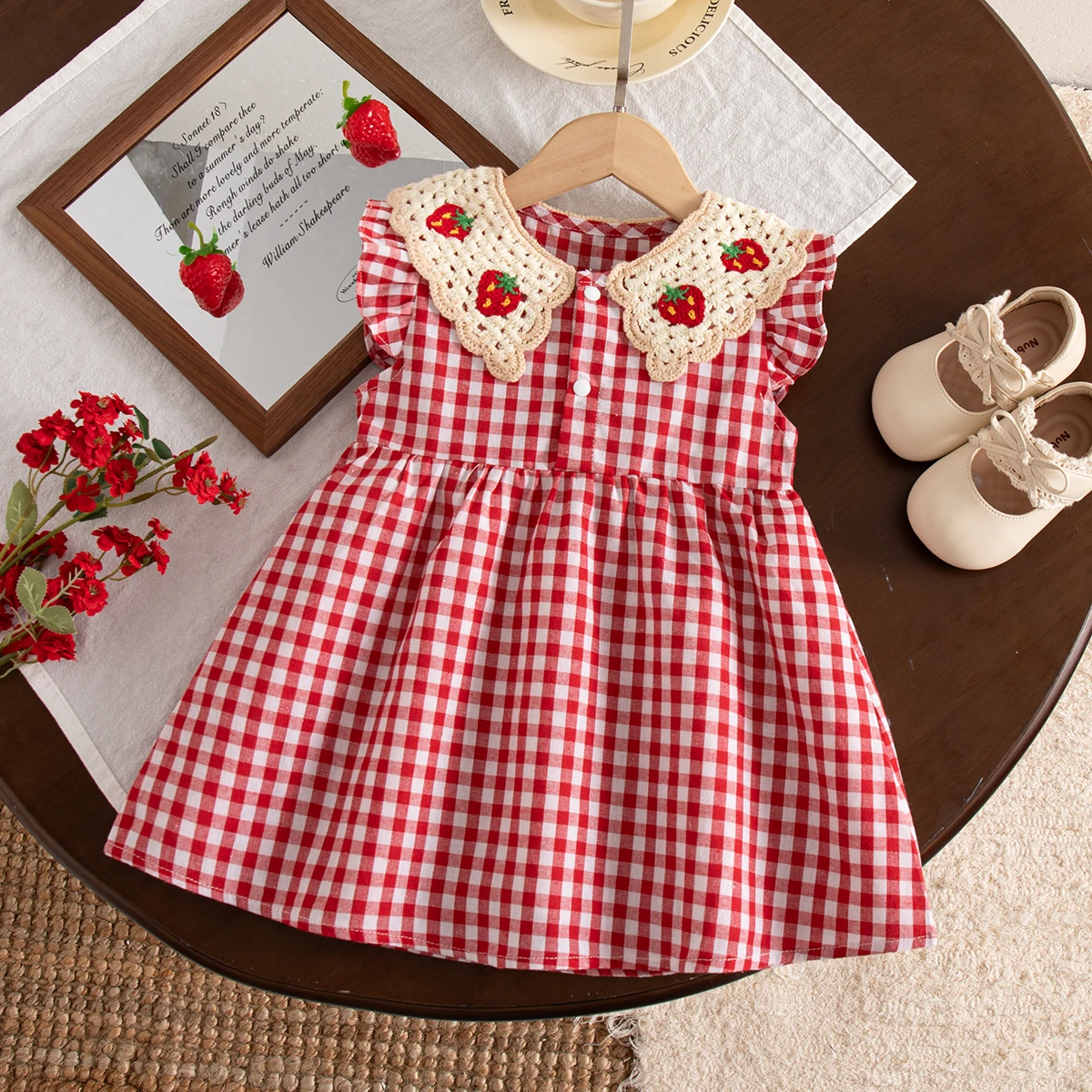 Baby Girl Dresses Summer Cotton Checkered Strawberry Pattern Girls Dresses Sweet Sleeveless Beach Baby Clothing