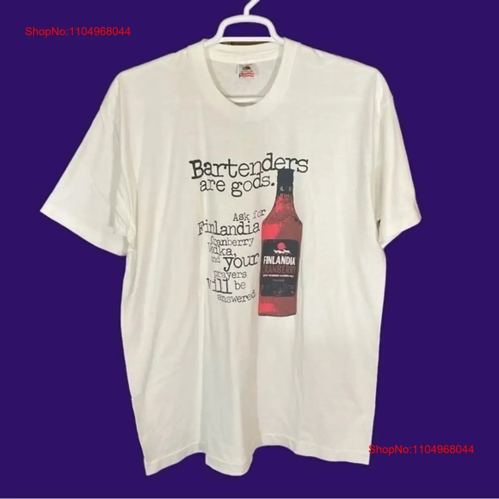 Camiseta vintage de la marca Finlandia Cranberry Vodka para hombre, talla XXL, estilo años 90, humor sobre el alcohol, para barman, manga larga o corta, vintage, ligeramente lavada.
