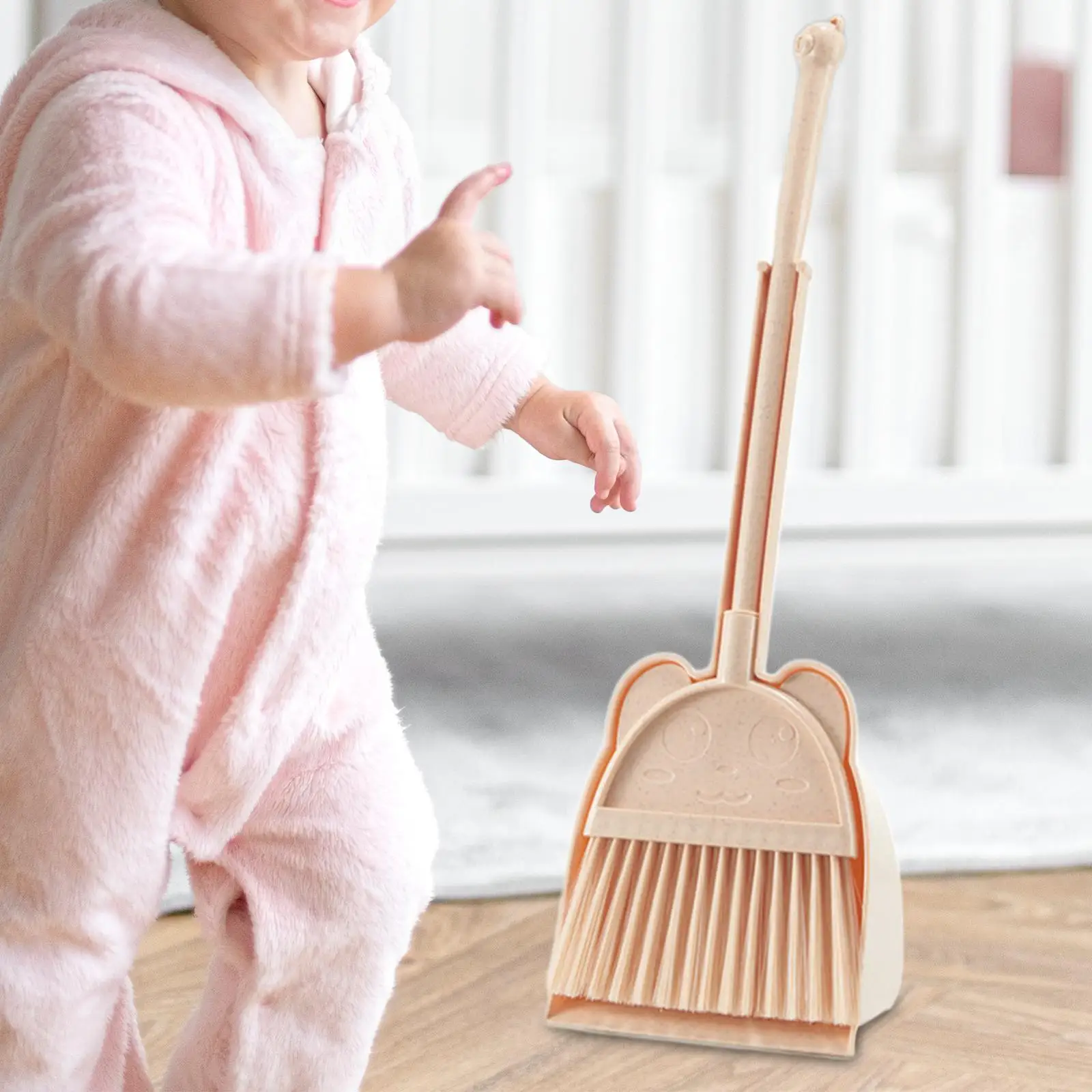 Mini broom with dustpan. Mini dustpan and broom for children