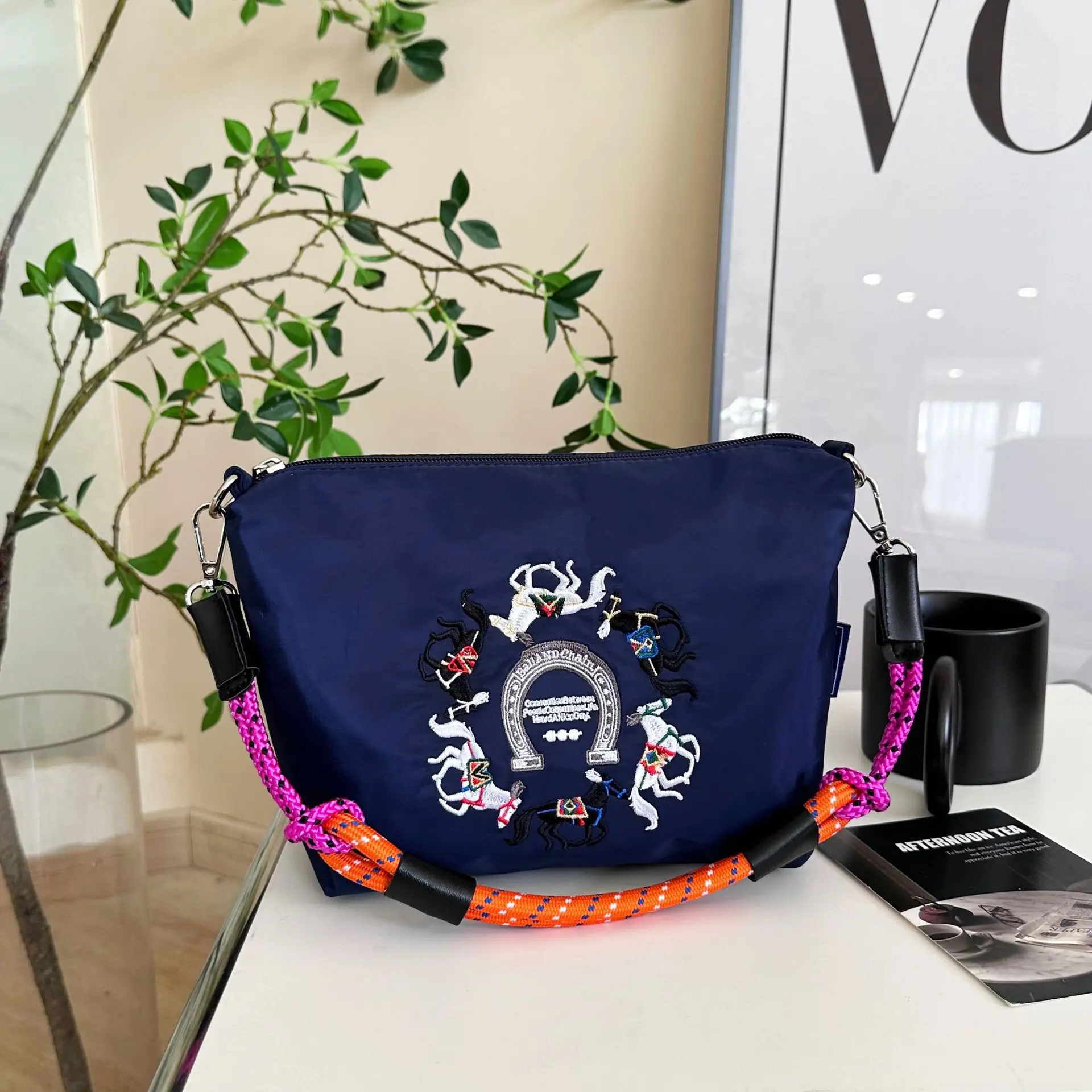 

Horse Embroidery Shoulder Bag Nylon Tote Bags for Women Donut Cat Handbags and Purses Rope Eco Bag Designer Crossbody Bags Flap