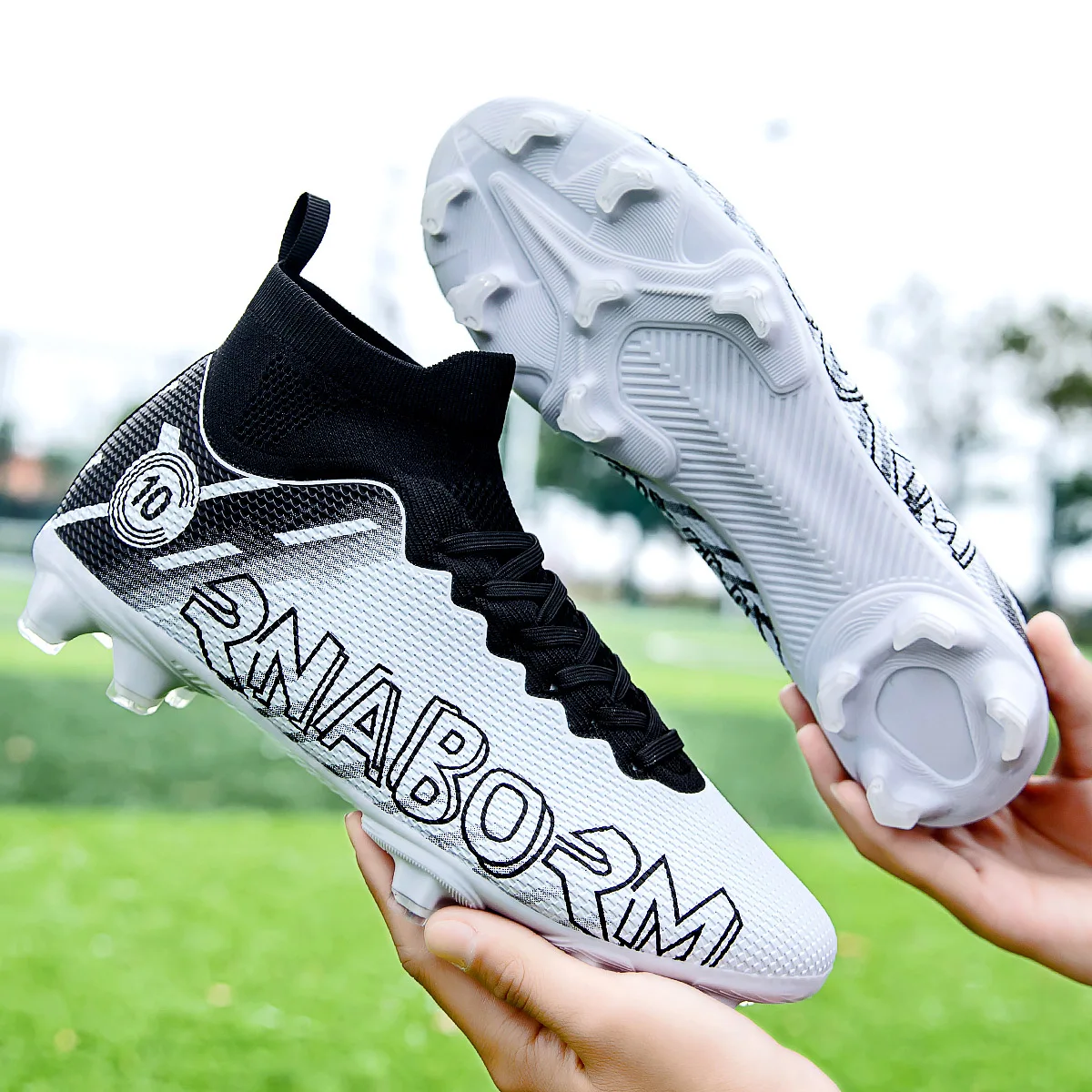 2024 Men's Soccer Shoes Large Size Ultralight Football Boots Boys Sneakers Non-Slip AG/TF Soccer Cleats Ankle Boots Unisex