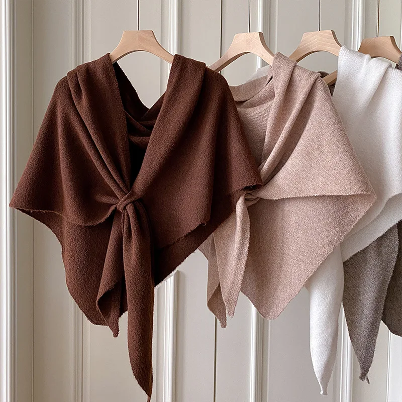 

Зимняя шаль для женщин 2025, теплый шарф, треугольные вязаные шарфы, хиджаб, однотонная женская накидка, женская бандана из пашмины, шарфы на голову, новинка