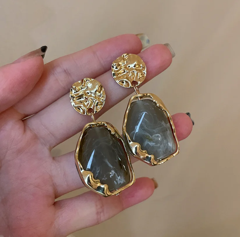 2022 new Simple S925 silver needle resin geometry classical Vintage Earrings for women Fashion Jewelry