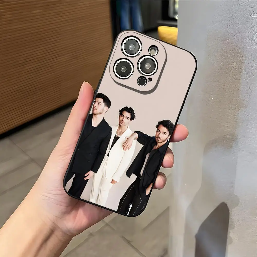Funda para Teléfono de la Banda Singer J-Jonas Brothers para iPhone 17 Air 16 E Pro Max 15 14 13 Mini 12 Pro 11 XS Max 7 8 Plus, Carcasa Suave Negra