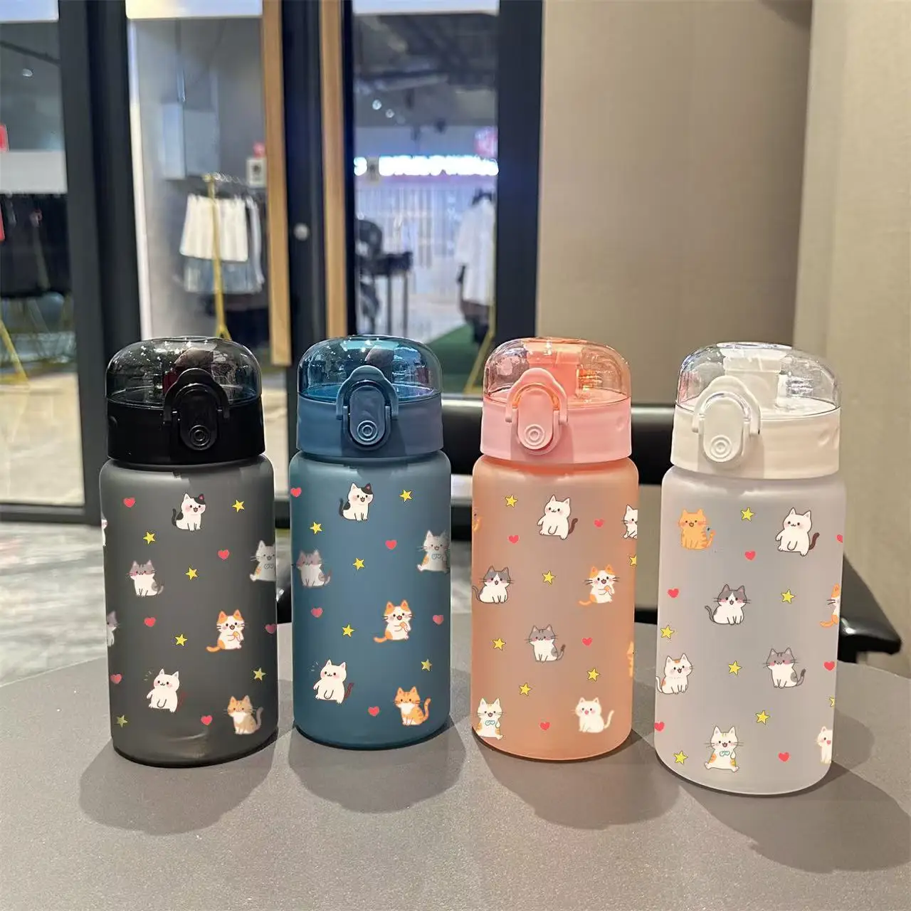 

Бутылки для воды с 3D-принтом и рисунком кота, 550 мл, креативные, устойчивые к выцветанию, без ПВХ, герметичные, матовая отделка, активный отдых на свежем воздухе