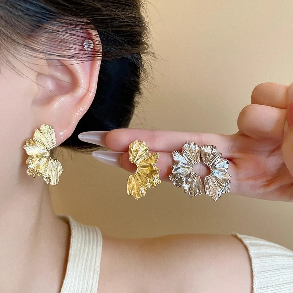 Electroplated Jewelry Irregular Irregular Floral Earrings Alloy Earrings Alloy Minimalist Ear Accessories For Daily Commuting
