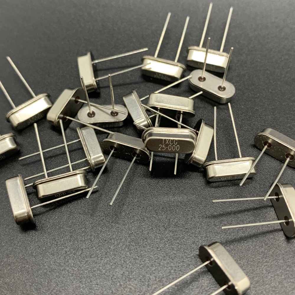 100PCS/ passive crystal oscillator 25.000MHZ 25MHZ 25M HC-49S quartz crystal oscillator straight plug 2-pin crystal genuine