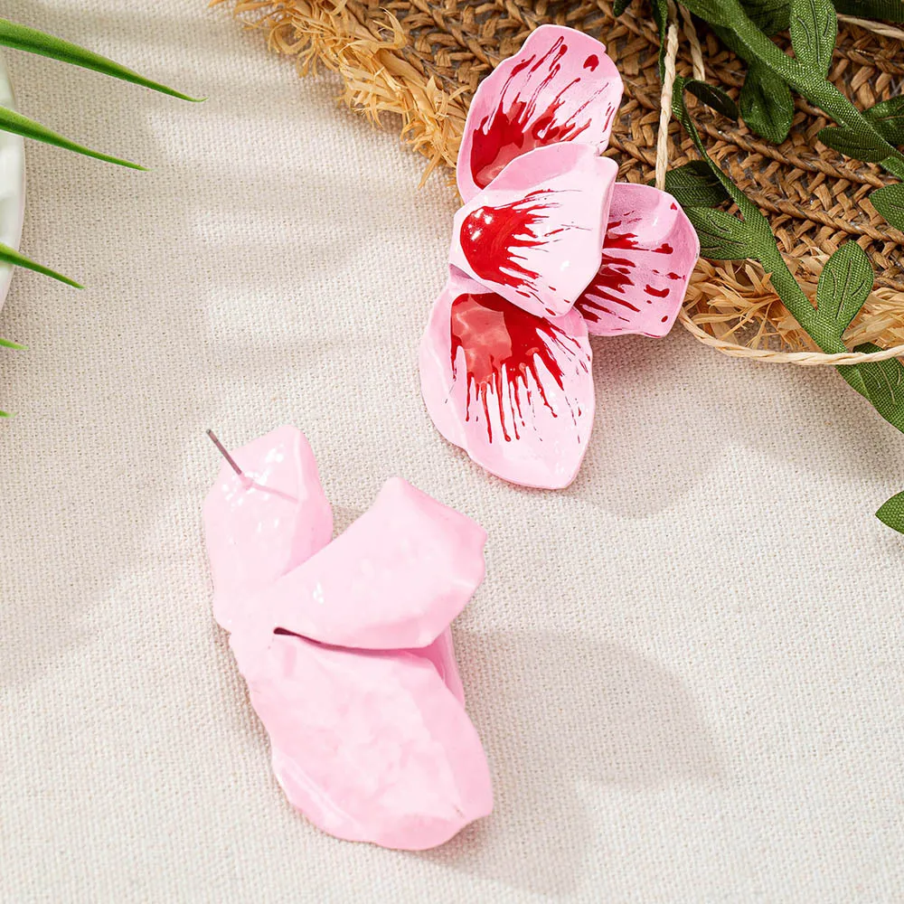 Stud Earrings For Women Drip Glaze Folded Petals Flower Personality Fashion Temperament Ear Accessories Fashion Jewelry BE526