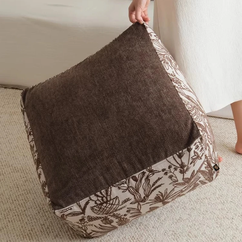 

Vintage Floral Brown Floor Ottoman Boho Chic Tufted Pouf for Living Room Tatami Footstool Seat Multi-Purpose Accent Pillow