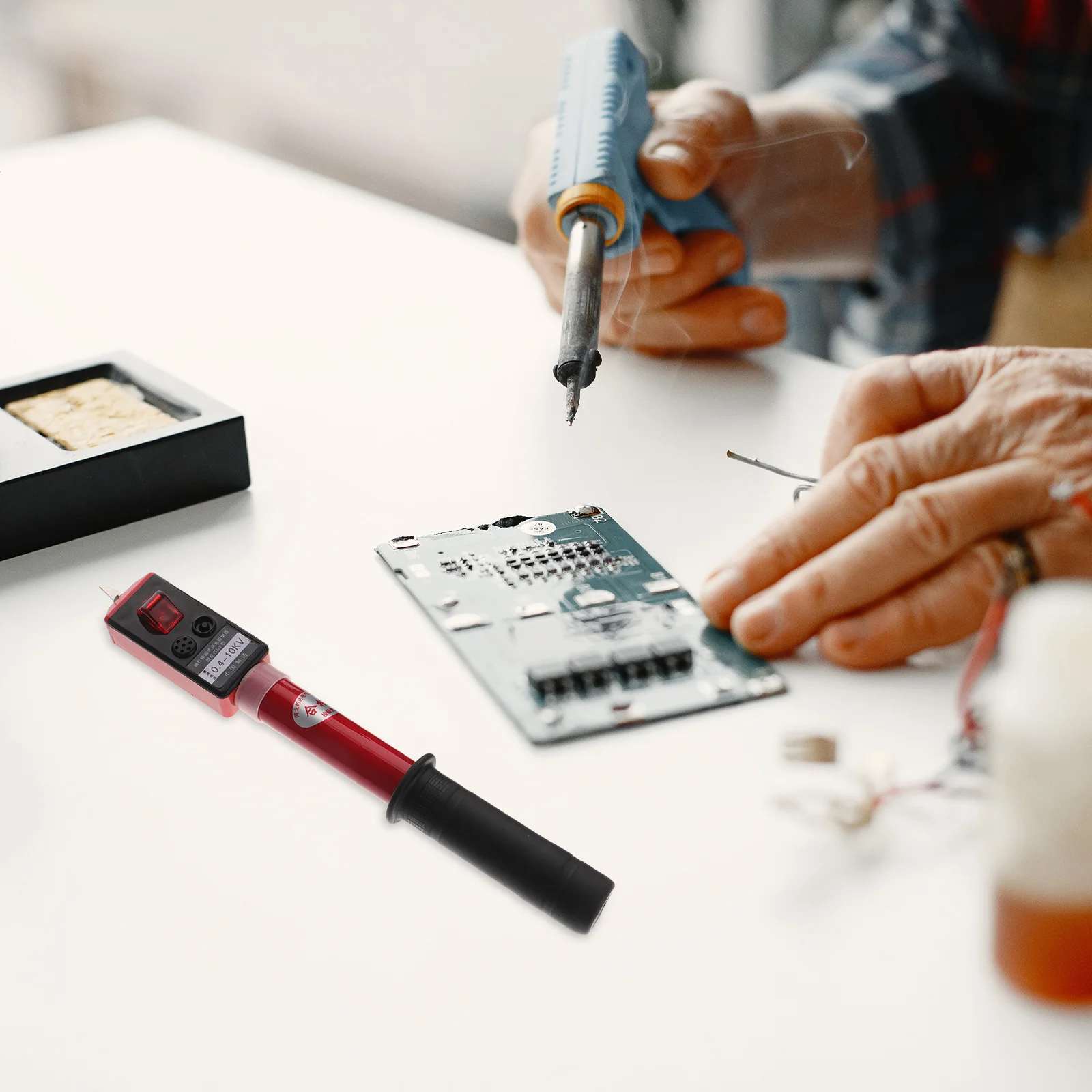 

Electrician Voltage Tester Pen Retractable Circuit Tool Accurate Reliable Wire Electricity Tester Power