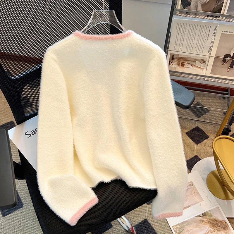 สไตล์จีนใหม่ V คอเสื้อกันหนาวผู้หญิงฤดูใบไม้ผลิฤดูใบไม้ร่วงเลียนแบบ Mink กํามะหยี่ปักหัวเข็มขัดอบอุ่นถักเสื้อสเวตเตอร์ถัก Top