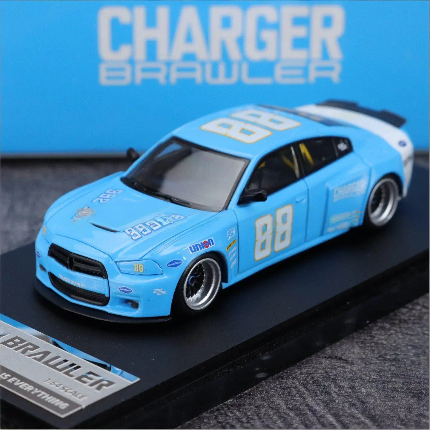 

Машинка Charger Brawler TM 1/64, литая под давлением, из сплава, миниатюрная модель автомобиля для детей