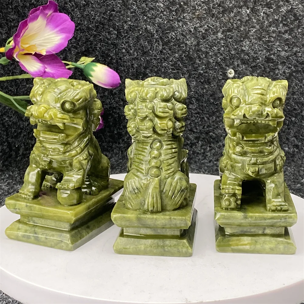 Natural Green Jade Hand-carved Stone Lion Auspicious Object Warding Off Evil Spirits Feng Shui Ornaments Home Decoration