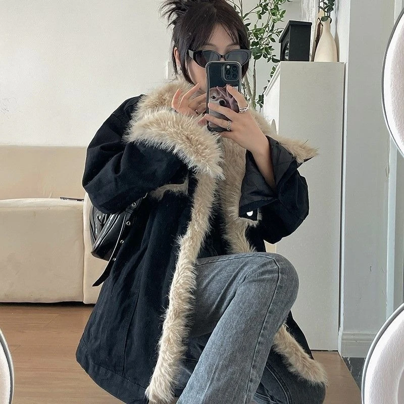Winter New Arrival Women's Large Size Quilted Thickened Denim Jacket, Retro Style, Loose for Plus - Size Women, Patchwork Design