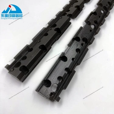 أجزاء آلات الطباعة 1 مجموعة لوحة المشبك KG73955-A/KG73955-B العلوي لميتسوبيشي D3000 أجزاء الطباعة المشبك بار جودة عالية