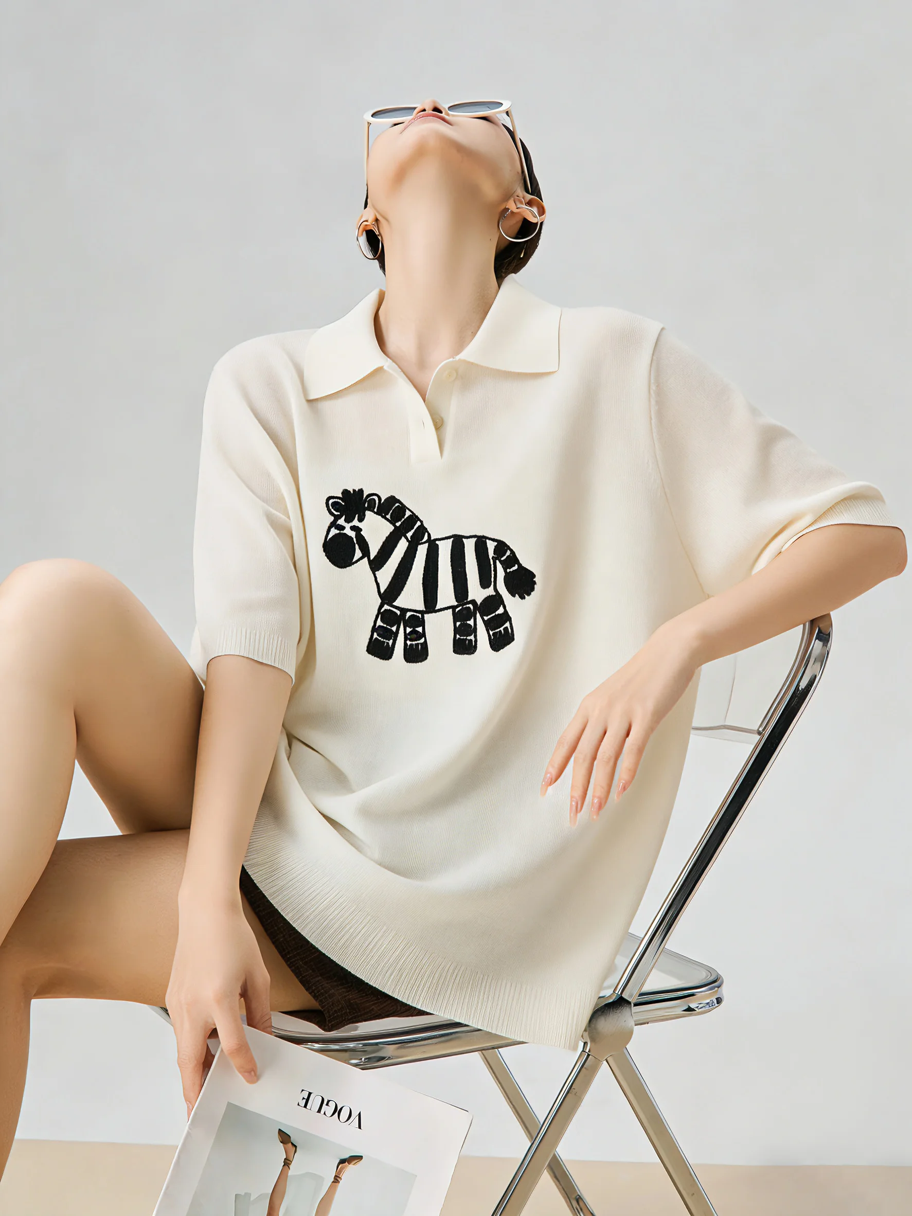 

Корейский стиль, весенняя однотонная футболка с круглым вырезом и вышивкой, короткий рукав, вязаный свитер, женская мода, новинка 2026 года