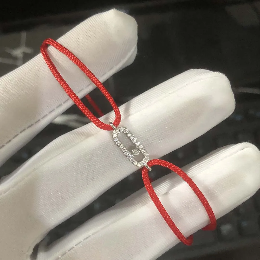 

Boutique Luxury Jewelry S925 Silver Zircon. A Mobile Diamond Women's Lucky Bracelet . Easy To Match With Any Clothing
