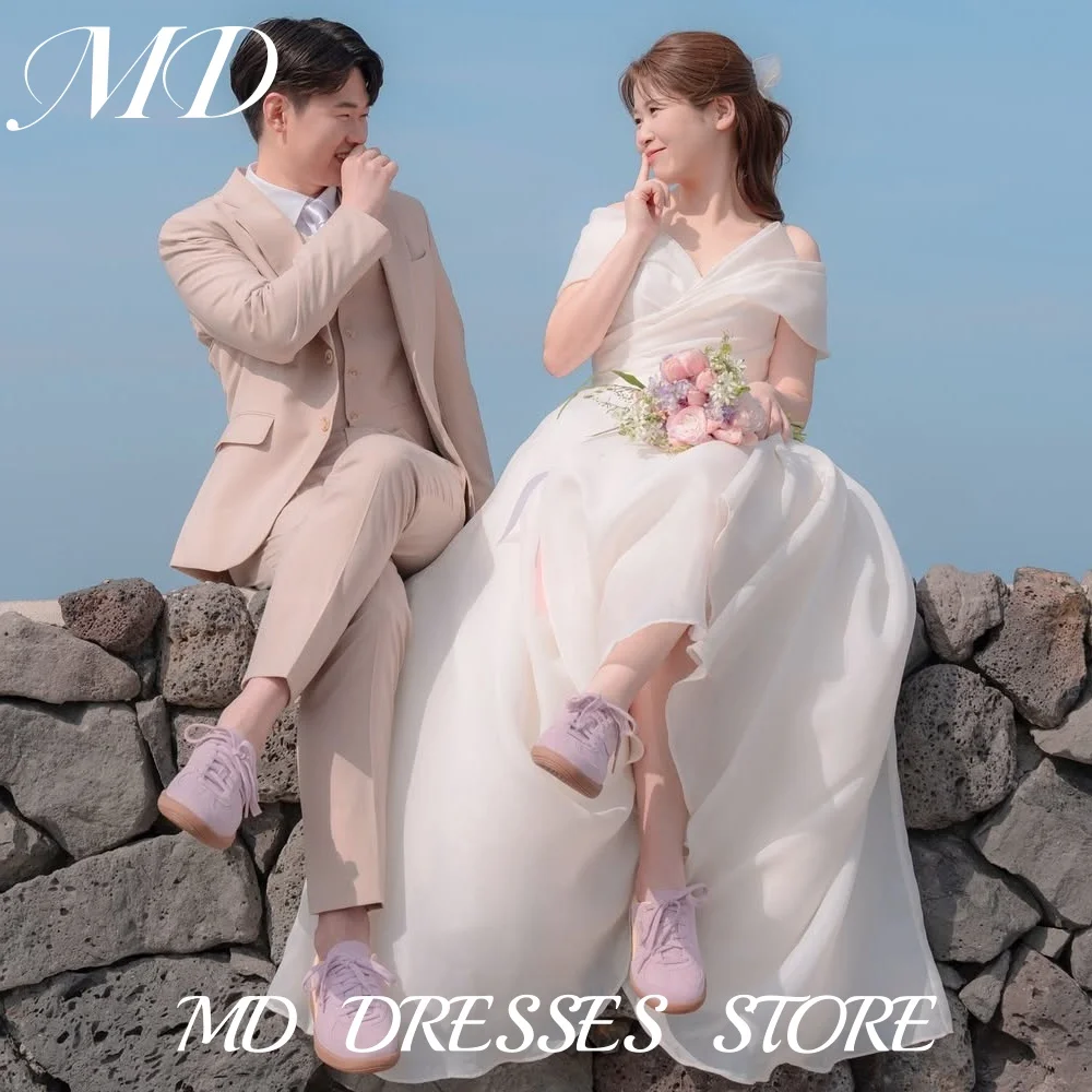 

MD Elegant Off Shoulder A-line Wedding Dresses Organza Pleat Korea Photoshoot Floor-Length Bridal Gowns Customized 2025 웨딩드레스