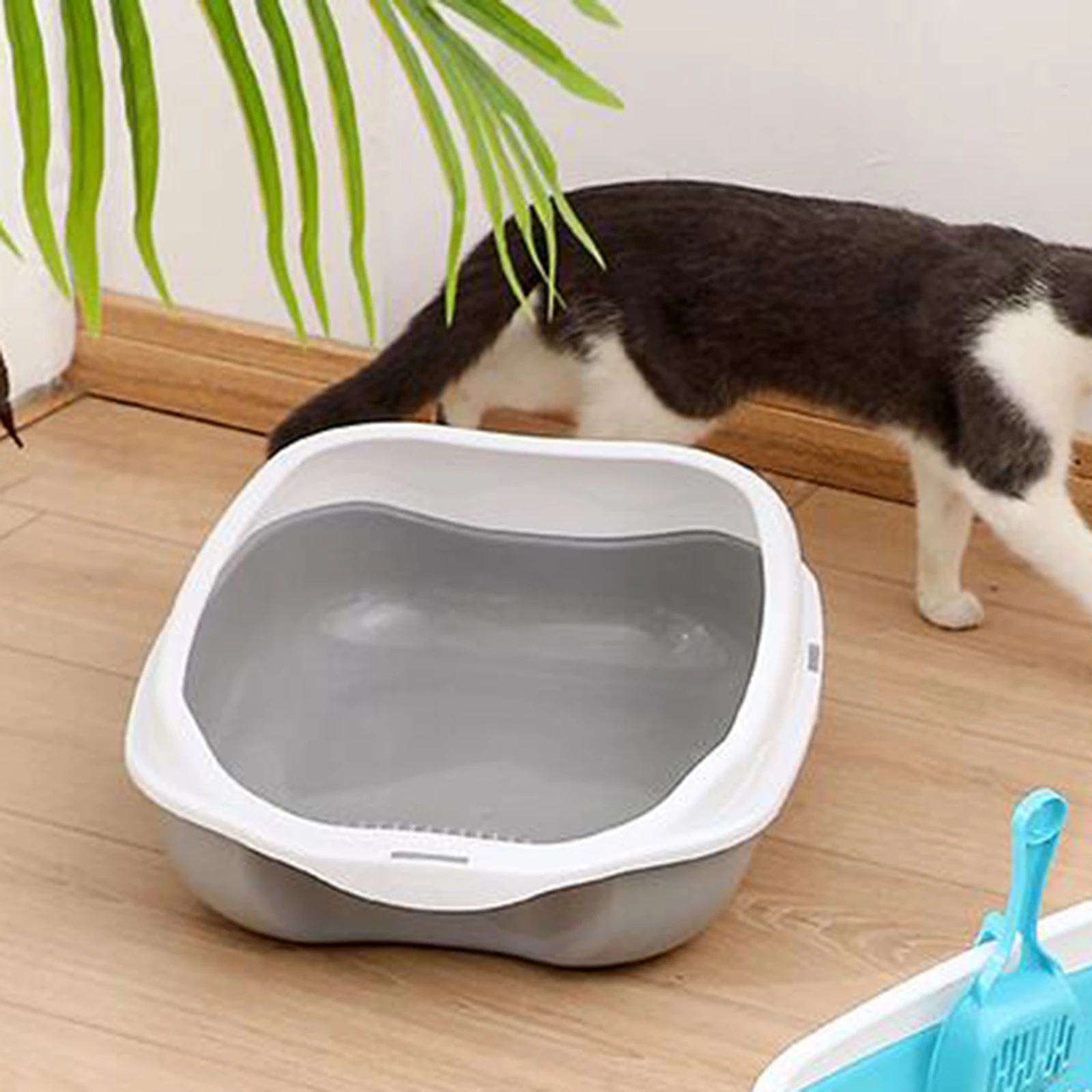 Thumbnail 4 - #23 Indoor Pet Litter Trays Comparison Guide