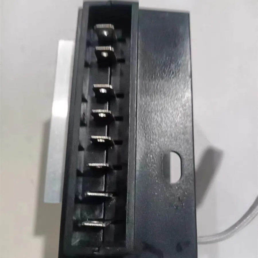 Wishcolor 中古 LP-DCB3Q および 12/24 V DC 車冷蔵庫周波数変換コンプレッサードライブモジュール