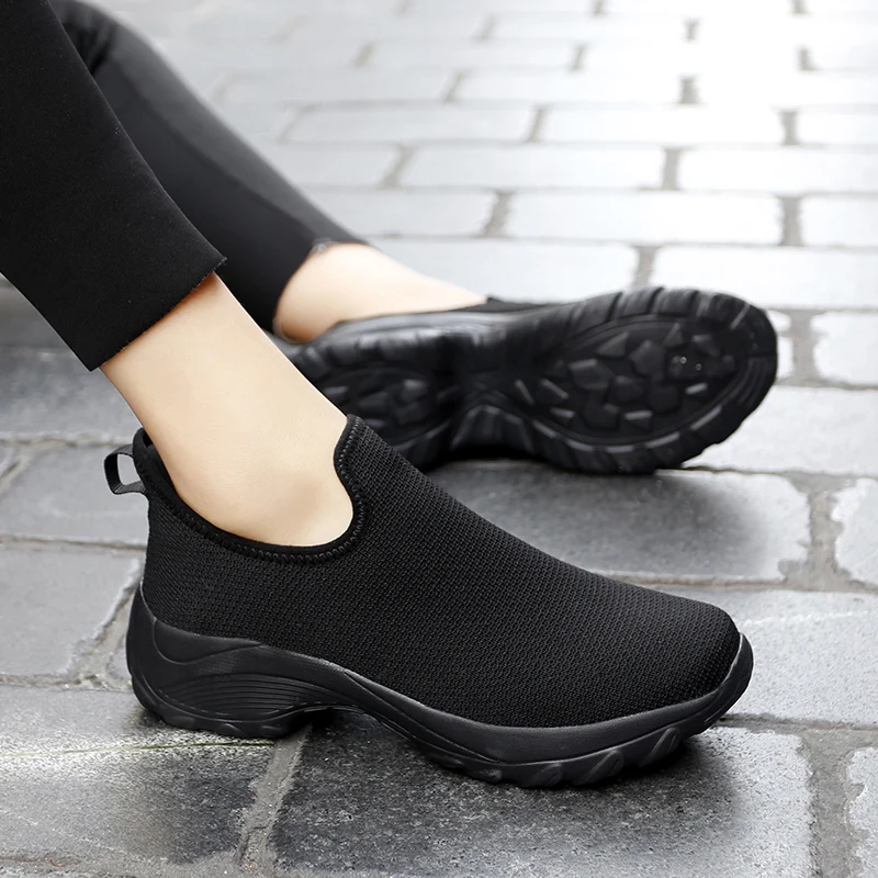 Summer Women'S Breathable Fly Woven Mesh Loafers Anti Slip And Wear-Resistant Casual Shoes Soft And Thick Soled Sports Shoes