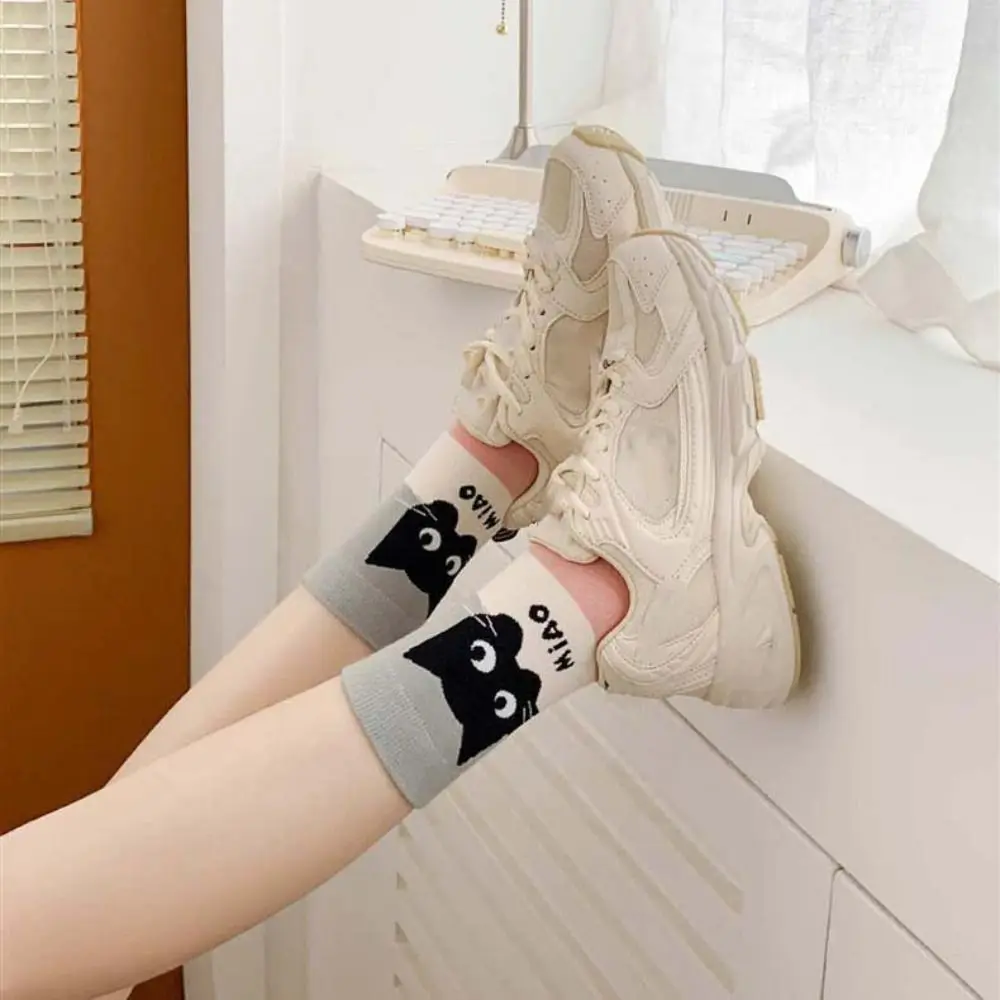 

Kawaii Meow Cute Cat Ankle Socks Patchwork Letter Cartoon Anime Socks Anti-slip Streetwear Medium Tube Socks Girls