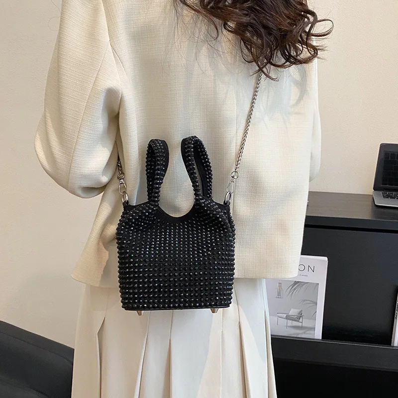 Bolso de cubo con remaches, bandolera pequeña con diamantes de imitación, a la moda, para mujer