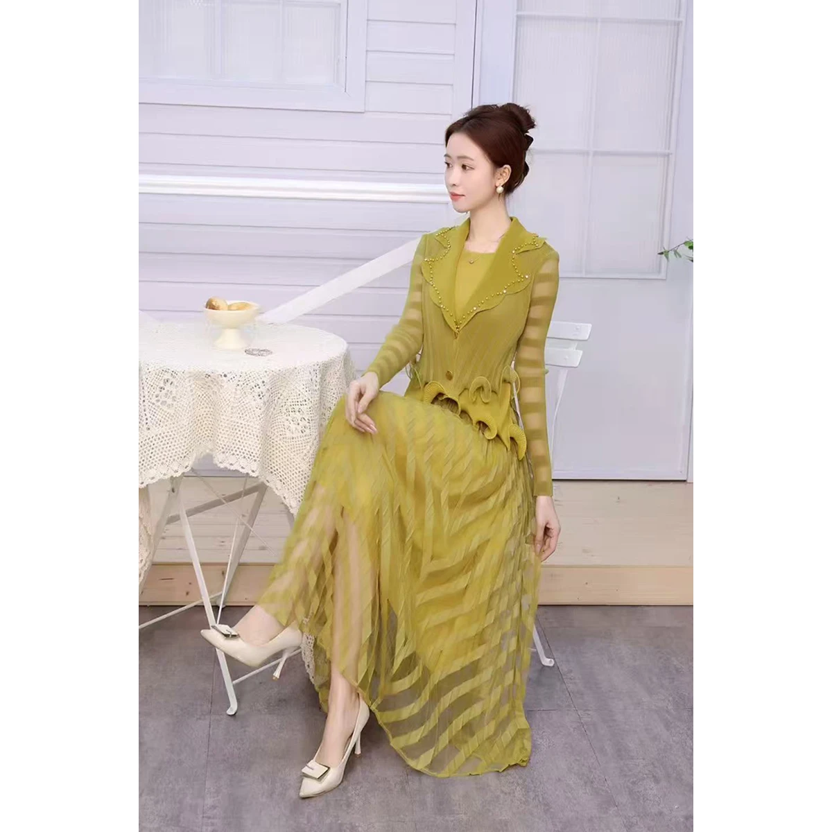 

Ele Long Sve Women's Dr with Waist Cinching And Suit Collar Netting Paneling And Button Detailing for Special Occas...