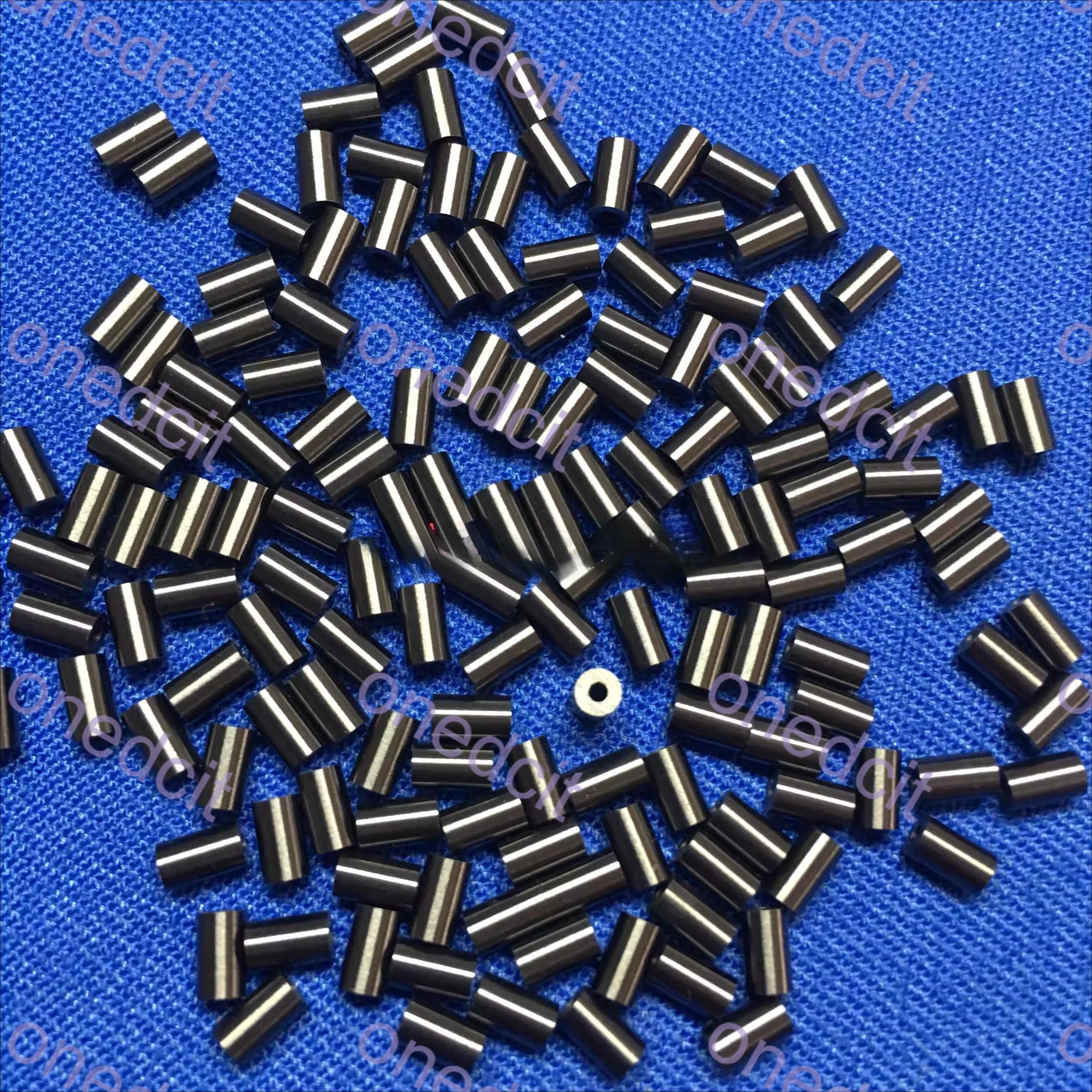 

10PCS black zirconia ceramic tube inner hole 0.7X outer longitude 1.8X height 6mm