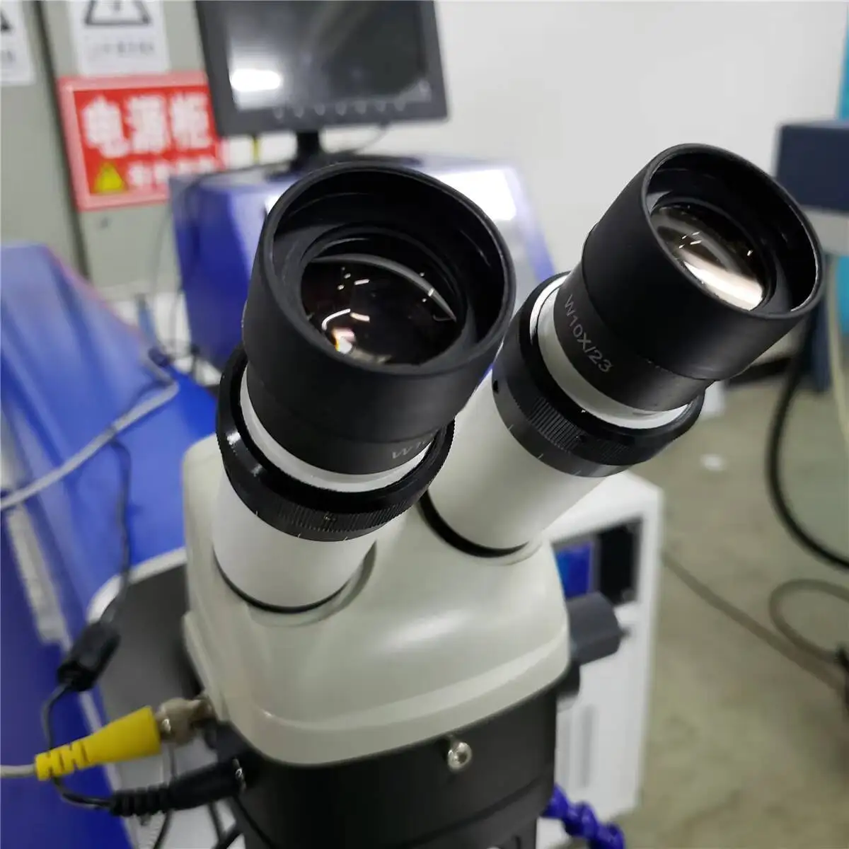 2Kw 3Kw溶接機レーザーファイバーレーザー機 ステンレス鋼炭素鋼溶接加工用